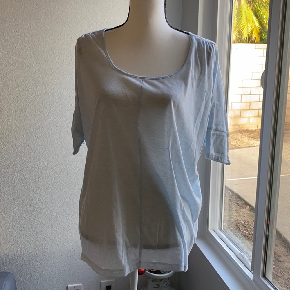 Express oversize baby blue tee M